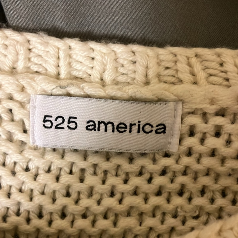Sweater - Picture 6 of 7